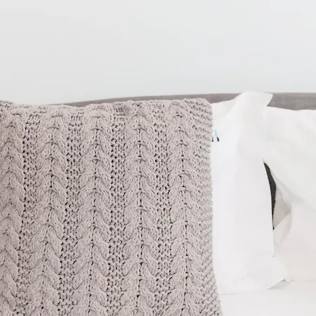 Liiiving In - Vintage Design