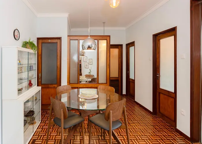 Liiiving In - Vintage Design Appartamento Oporto